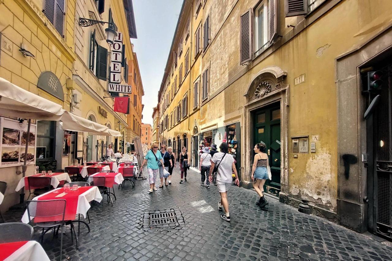 Ych-Butterfly Flat Close Trevi Fountain Apartment Rome Exterior photo